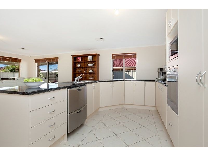 25 Brookfield Avenue, Burton SA 5110