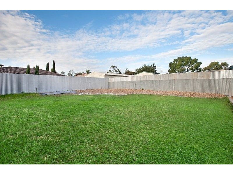 11 Young Boulevard, Paralowie SA 5108