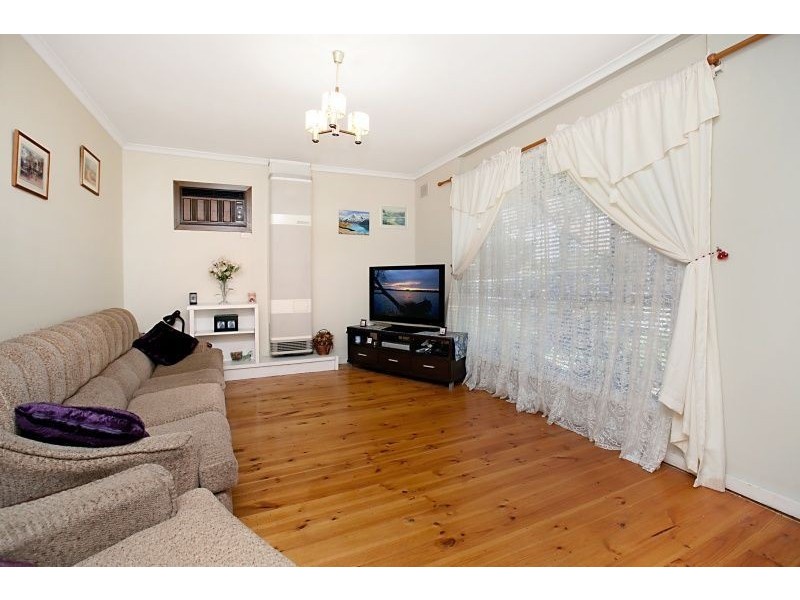 10 Earl Avenue, Salisbury East SA 5109