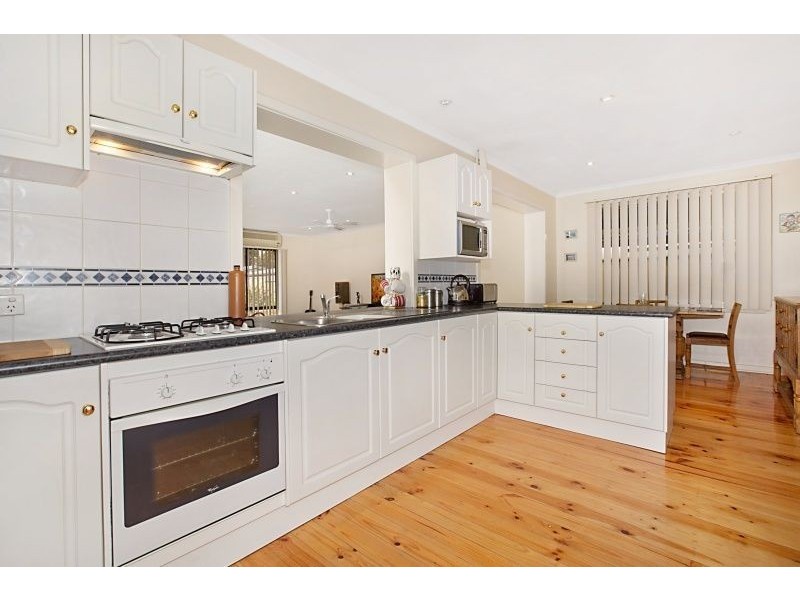 15 Middle Avenue, Paralowie SA 5108