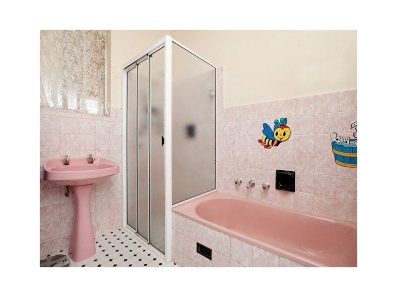 17 Liverpool Crescent, Salisbury East SA 5109