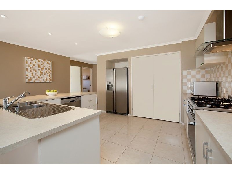 80 Northwater Way, Burton SA 5110