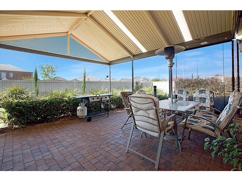 2 Lakeridge Circuit, Burton SA 5110