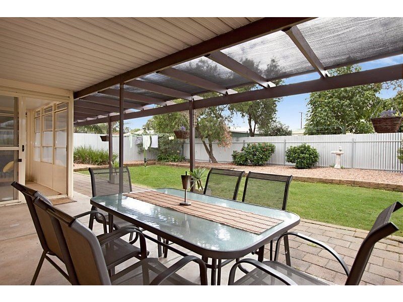 10 Jarman Avenue, Salisbury East SA 5109