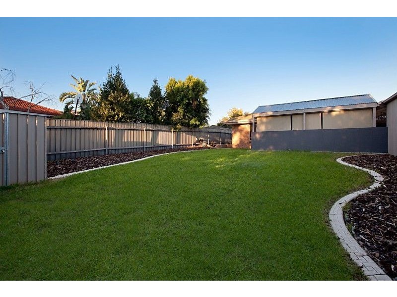 12 Greenfield Court, Wynn Vale SA 5127