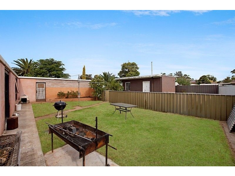 6 Devon Drive, Salisbury SA 5108