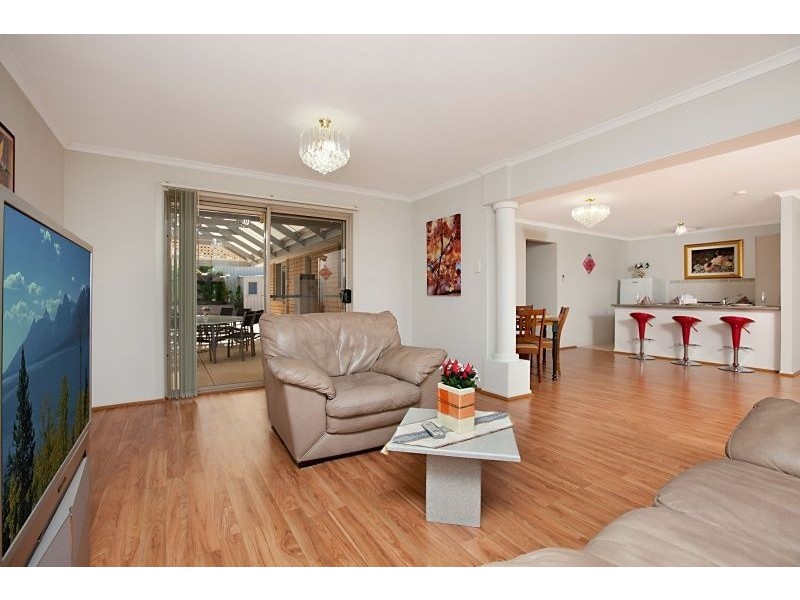 4 Rosette Avenue, Para Hills West SA 5096