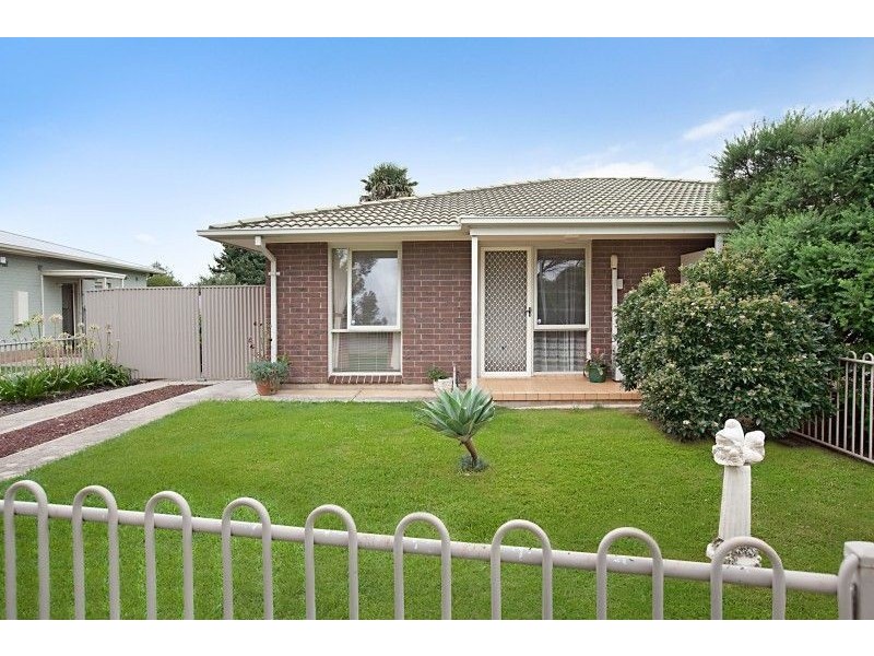 1/8 Grateley Street, Elizabeth Grove SA 5112