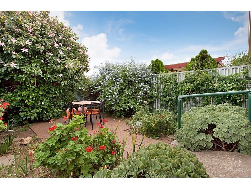 1/8 Grateley Street, Elizabeth Grove SA 5112