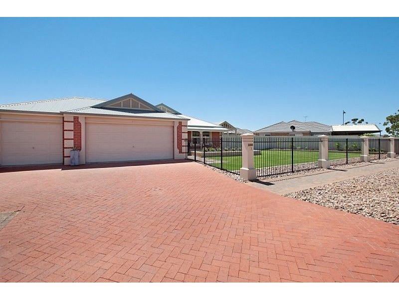 13 Springbank Boulevard, Burton SA 5110