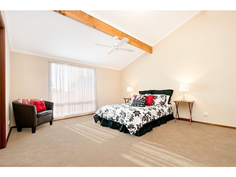 15 Catterall Avenue, Salisbury Heights SA 5109