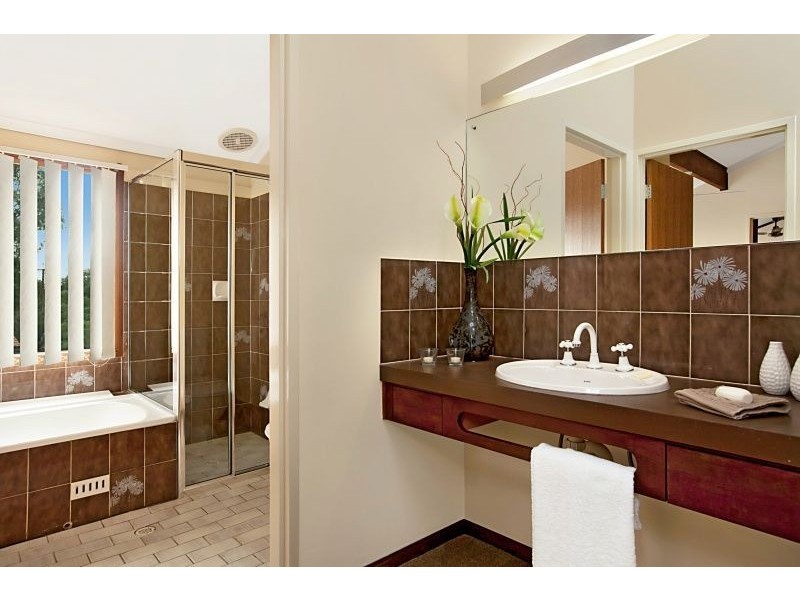 15 Catterall Avenue, Salisbury Heights SA 5109