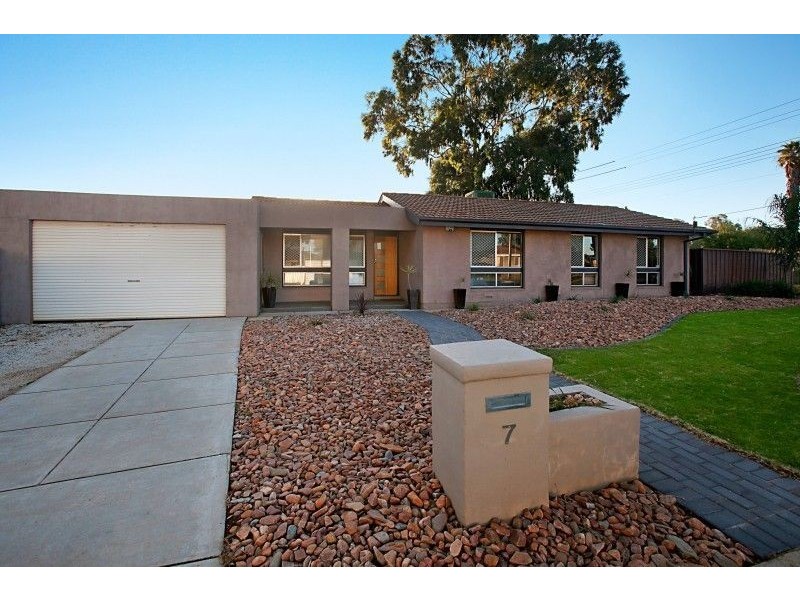 7 Mallett Avenue, Brahma Lodge SA 5109