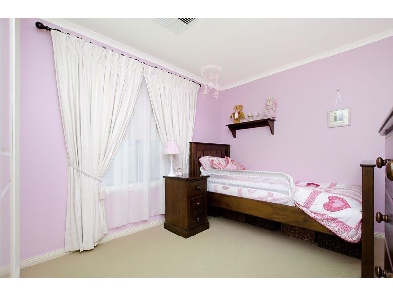 16 Jasper Drive, Burton SA 5110