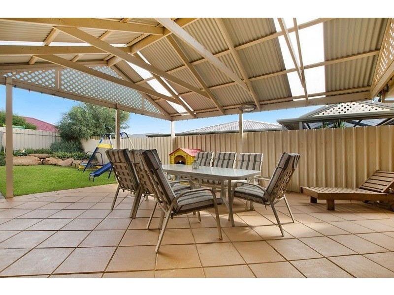 16 Jasper Drive, Burton SA 5110