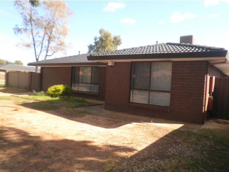 1 Brando Court, Paralowie SA 5108