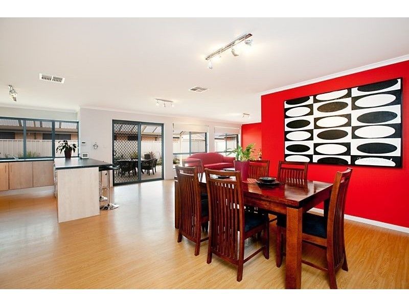 35 Amberwell Terrace, Burton SA 5110