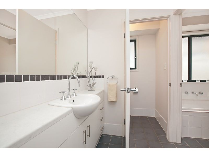 35 Amberwell Terrace, Burton SA 5110