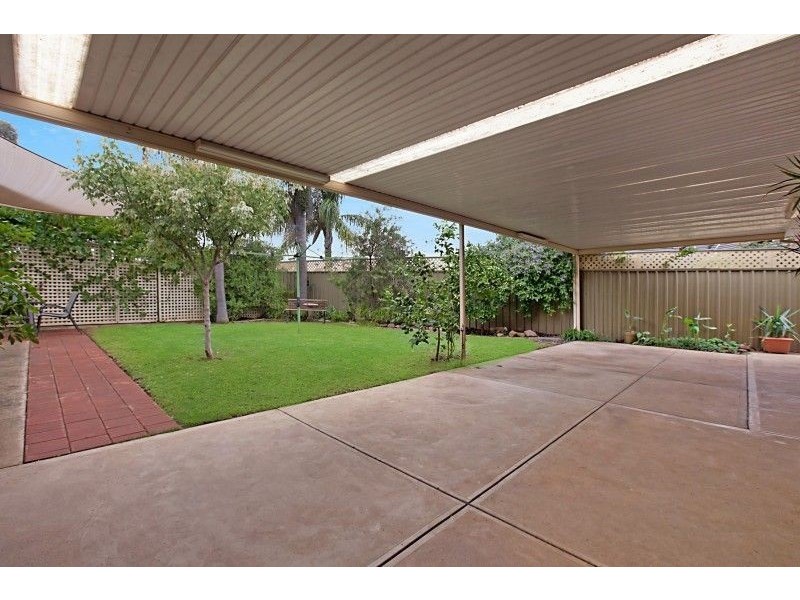 12 Nicola Court, Salisbury Downs SA 5108