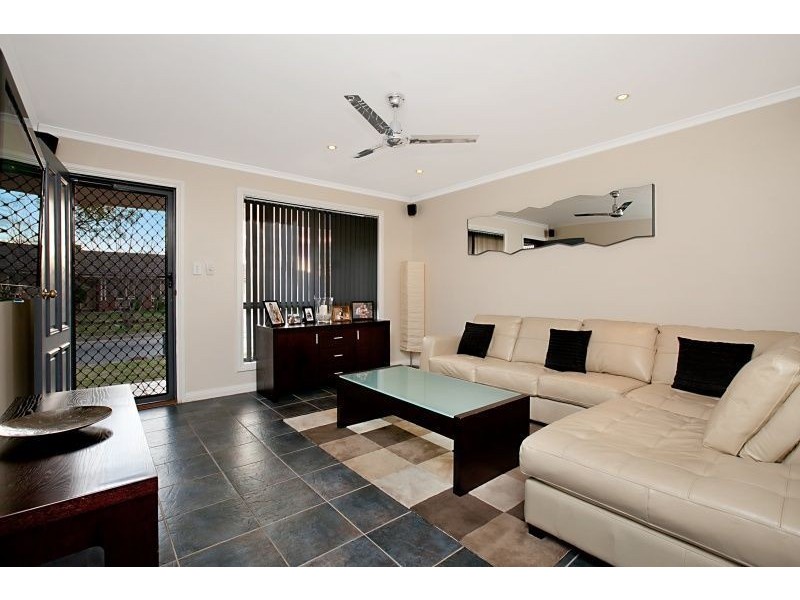 42 Parkway Circuit, Parafield Gardens SA 5107