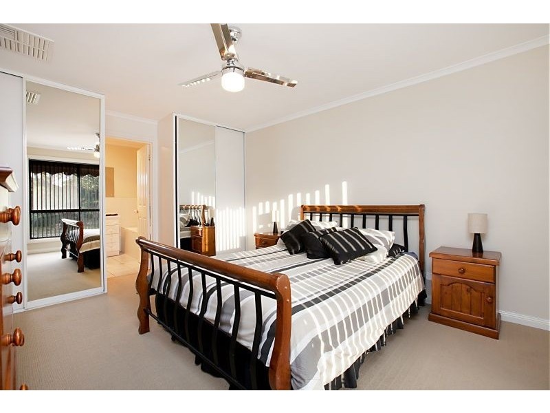 42 Parkway Circuit, Parafield Gardens SA 5107