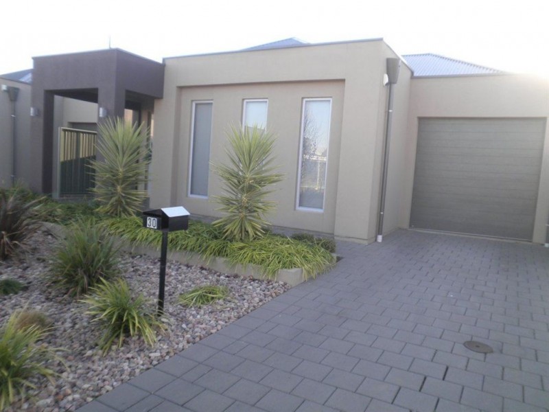 30 MacKenzie Circuit, Mawson Lakes SA 5095