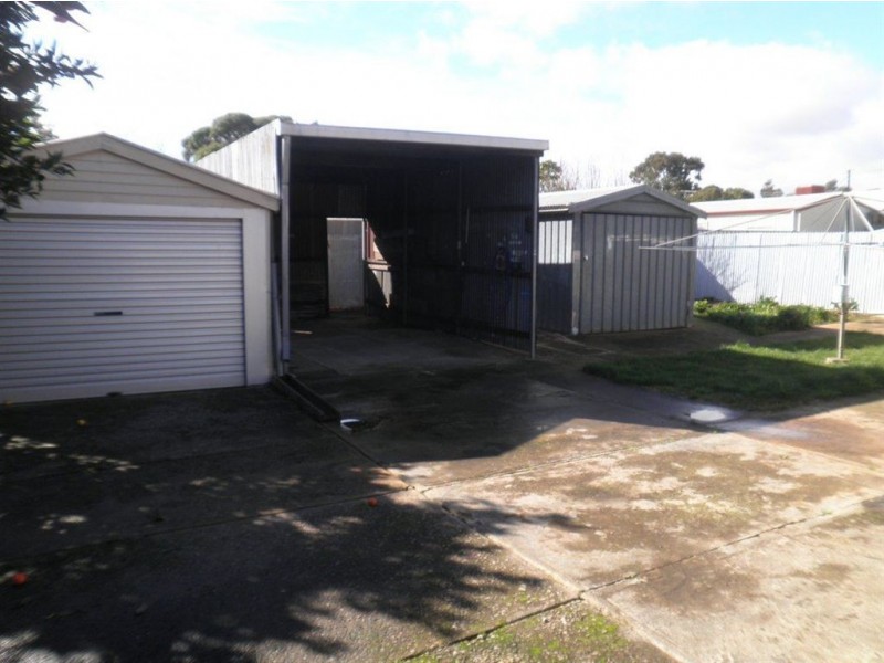 13 Kings Road, Parafield Gardens SA 5107