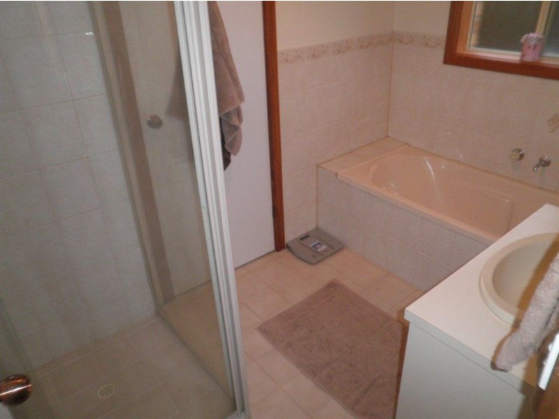 22 Jasper Drive, Burton SA 5110