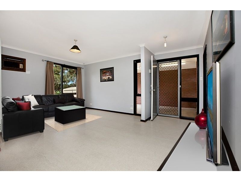 34 Lerida Crescent, Salisbury Downs SA 5108