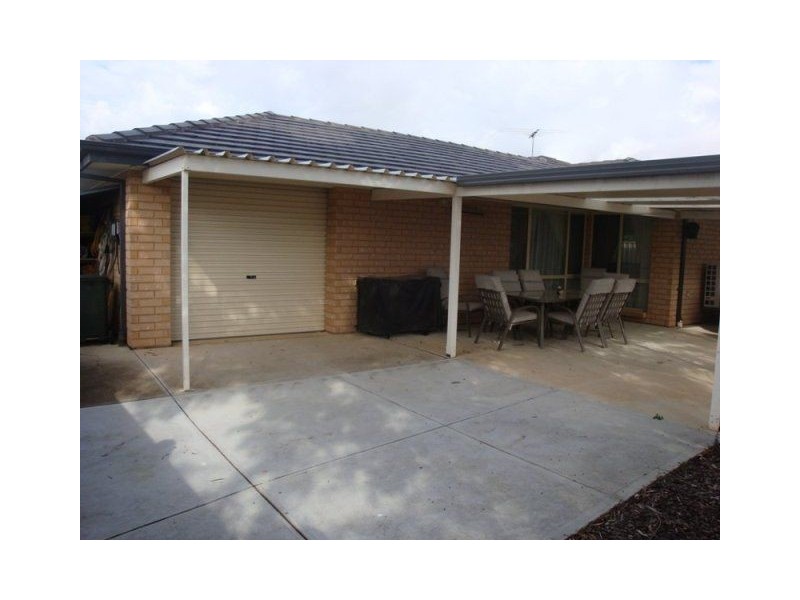 12 Madeline Court, Burton SA 5110