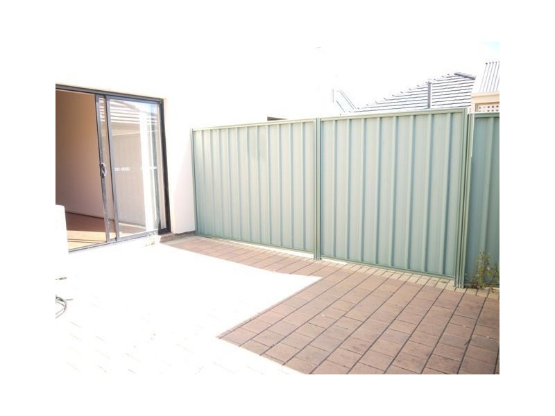 2/8-11 Silverbrich Place, Mawson Lakes SA 5095