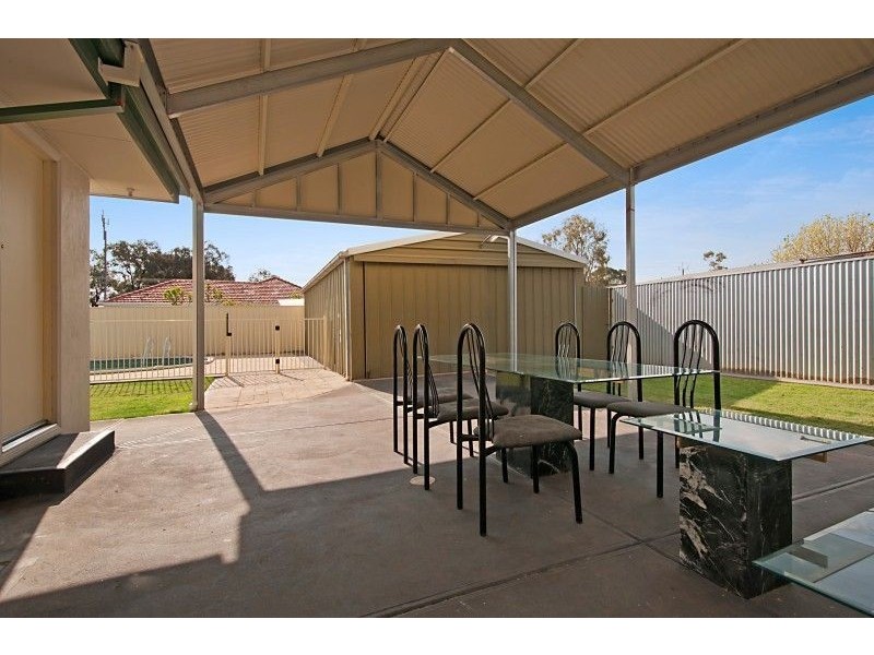 22 Carpenter Road, Parafield Gardens SA 5107