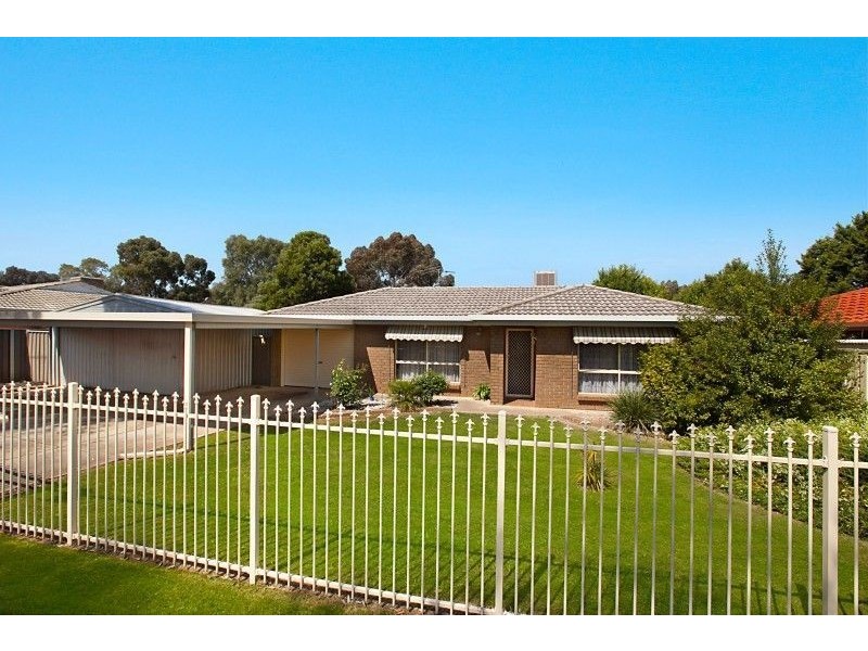23 Japonica Crescent, Parafield Gardens SA 5107