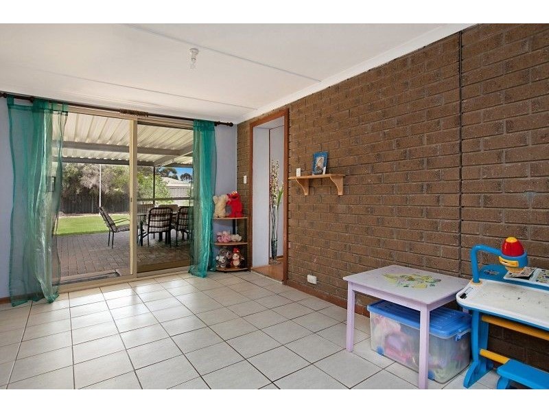 23 Japonica Crescent, Parafield Gardens SA 5107