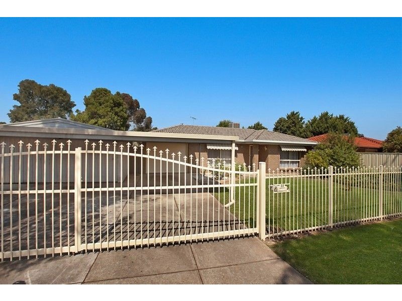 23 Japonica Crescent, Parafield Gardens SA 5107