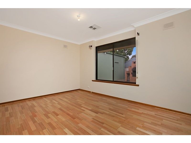 36 Cheltenham Crescent, Salisbury East SA 5109