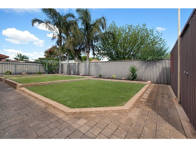 4 Riverglen Court, Blakeview SA 5114