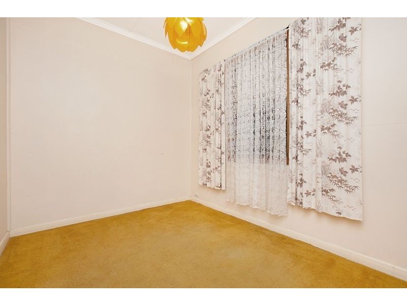 20 Lawrie Avenue, Salisbury SA 5108