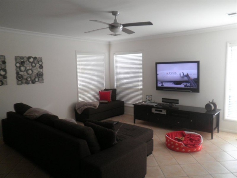 11 Northwater Way, Burton SA 5110