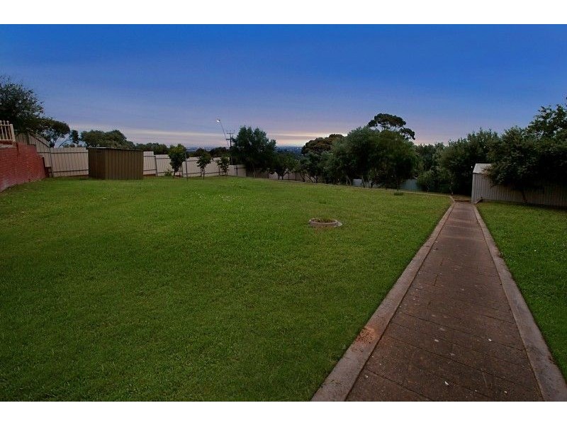 2 Bowey Avenue, Salisbury Heights SA 5109