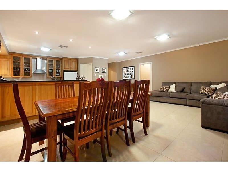 14 New Haven Terrace, Burton SA 5110