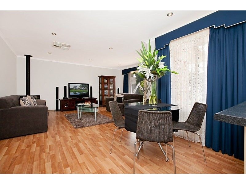 17 Tobruk Drive, Salisbury Heights SA 5109