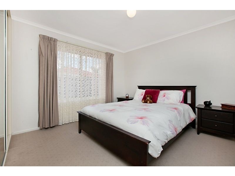 17 Tobruk Drive, Salisbury Heights SA 5109