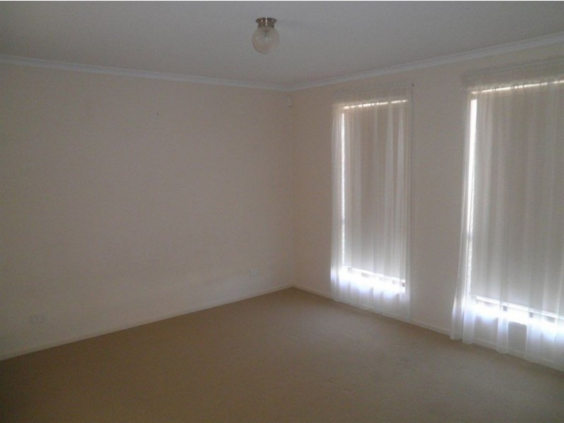 7 Russo Avenue, Parafield Gardens SA 5107