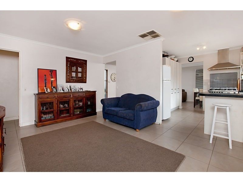 27 Garfield Court, Paralowie SA 5108