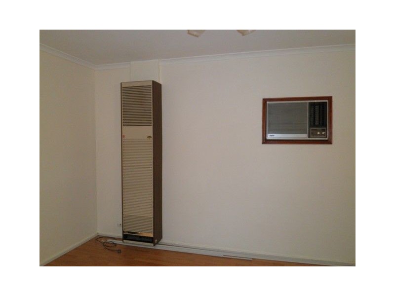 12 Maguire Cresent, Burton SA 5110