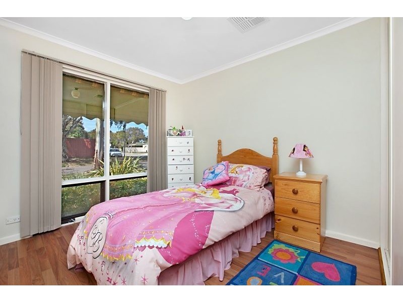 11 Woolaston Road, Salisbury Downs SA 5108