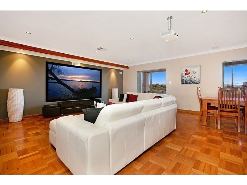 8 Diane Court, Golden Grove SA 5125