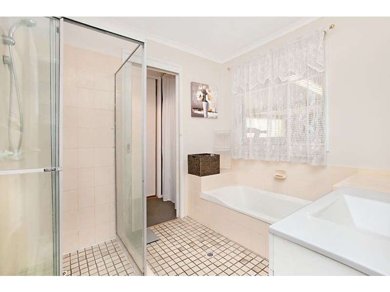 60 The Grove Way, Salisbury Heights SA 5109