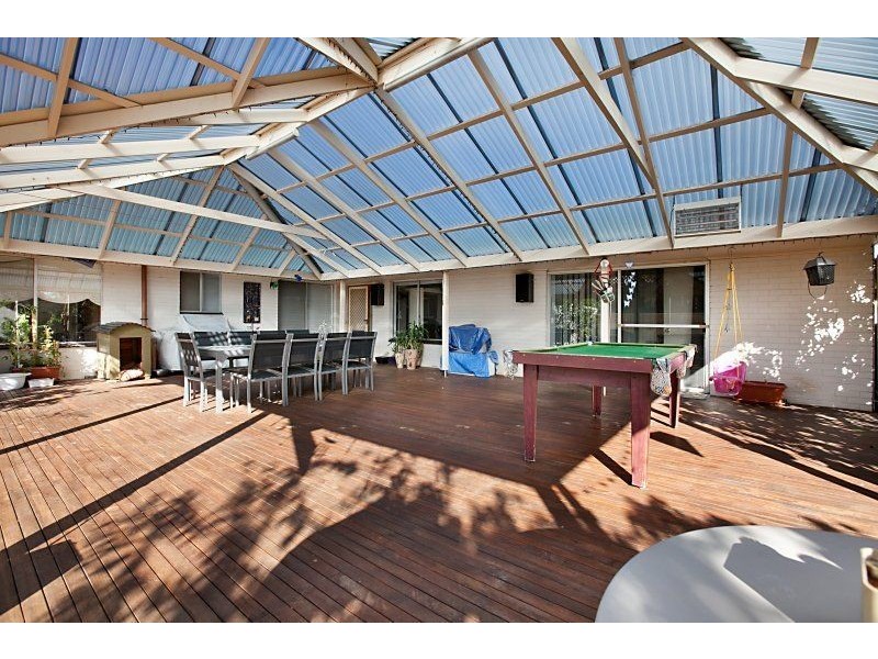 24 Woodfield Drive, Salisbury Downs SA 5108